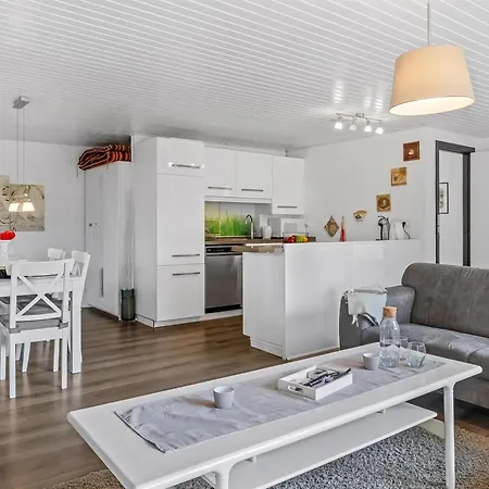Semesterbostad Heidie - 3-0km From The Sea By Interhome